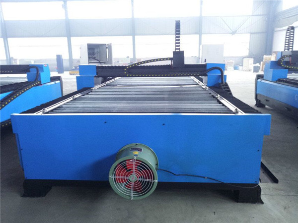 China Carbon Steel / hindi kinakalawang na asero CNC Plasma Cutting Machine Presyo