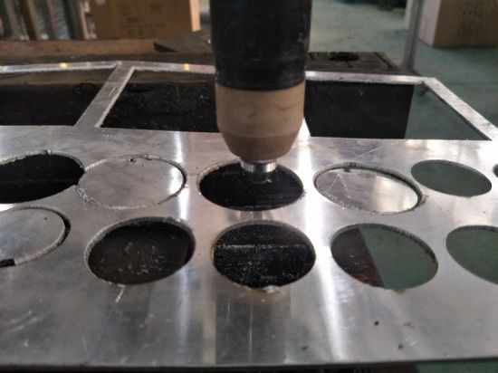 CNC plasma pipe cut fangling control sa rotary device
